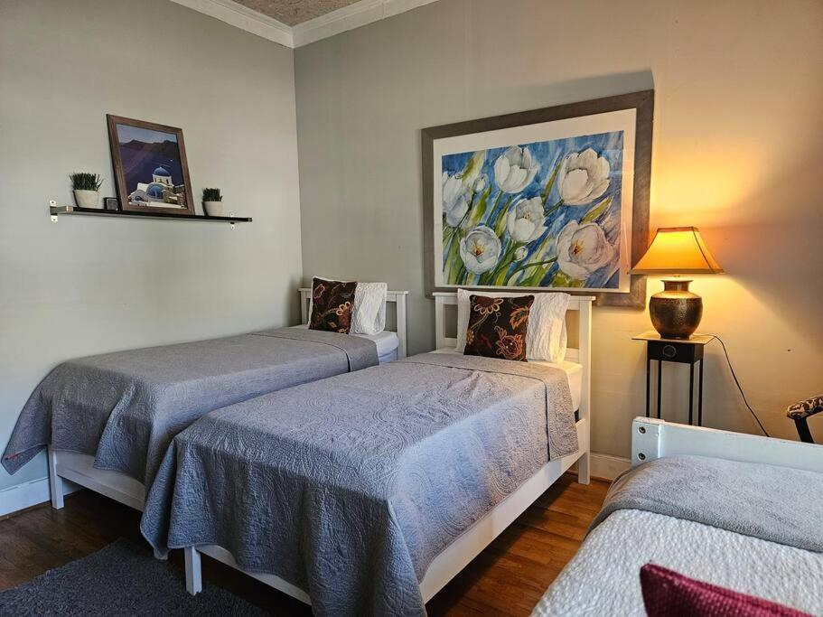 Sleeps16, Spacious Home, Close To Downtown, Beltline, And Walk To Restaurants, 75" Tv, 2 Person Jacuzzi, Ping Pong Atlanta Dış mekan fotoğraf